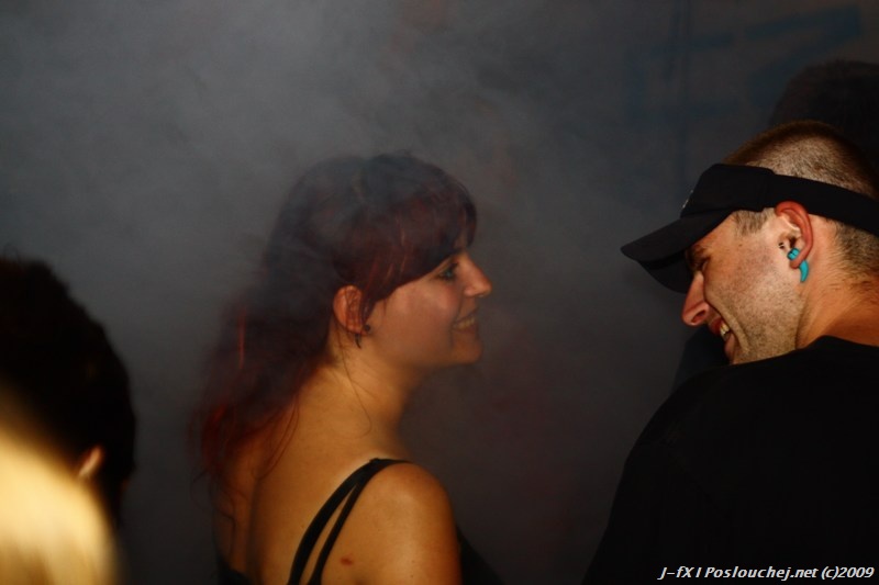 TAKE CONTROL (SHADOWBOX 10TH ANNIVERSARY) - Pátek 22. 5. 2009